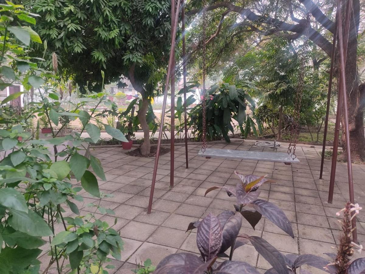 Vatika Homestay Варанасі Екстер'єр фото