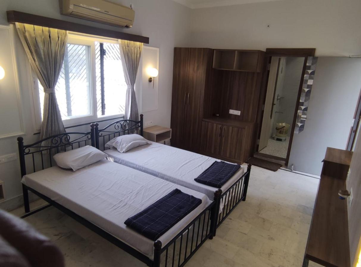 Vatika Homestay Варанасі Екстер'єр фото
